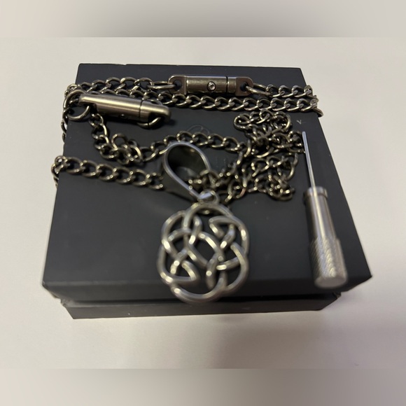 Locking Titanium Chain Necklaces One With Celtic Knot Pendant 15 & 18in Eternity - Picture 3 of 9